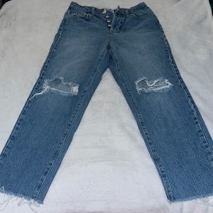 BDG slim straight size 28